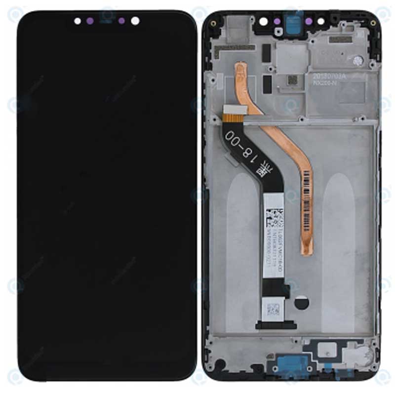 Pantalla completa con marco Pocophone F1